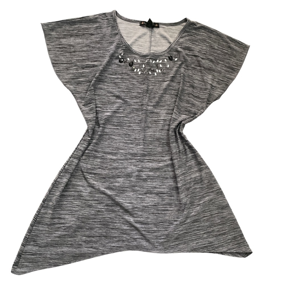 Suzie In The City Women’s rhinestone Sleeveless Gray Top Tonic Sz M
